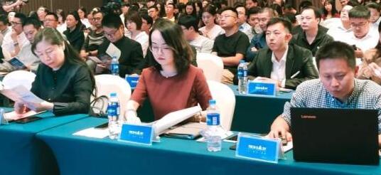 對于工業(yè)設(shè)計學(xué)生來說錯過了前兩屆，但不能錯過第三屆的展覽會