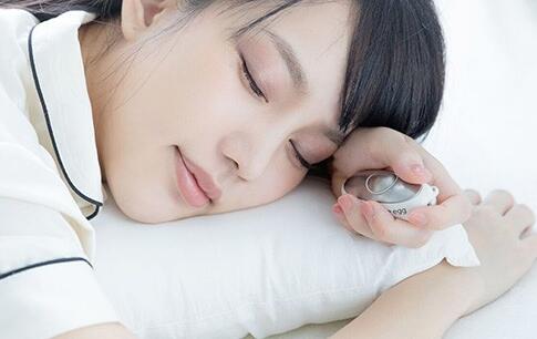 手握式睡眠儀（助眠儀）外觀結(jié)構(gòu)設(shè)計案例