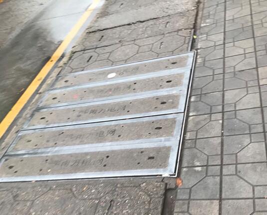深圳的非機動車道該重新設(shè)計了，太難走了！