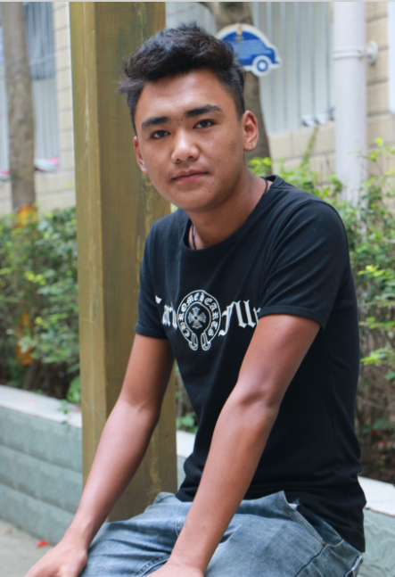 藏族青年與成都萬(wàn)通的不解之緣
